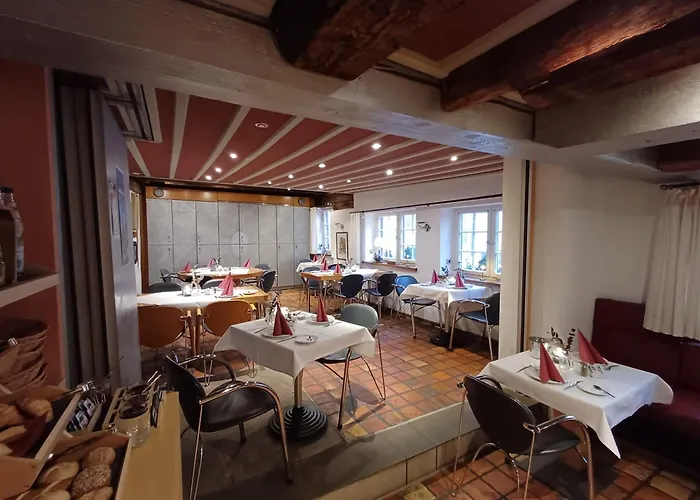 Kinderhotel Schiefes Haus